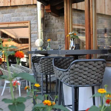 Zillertal Klee Mit Restaurant Kleementine *