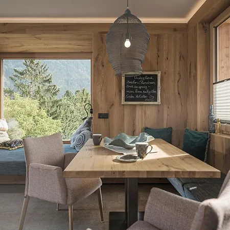 Zillertal Klee Mit Restaurant Kleementine *