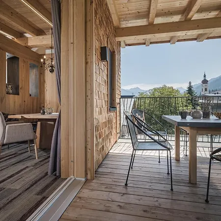 Zillertal Klee Mit Restaurant Kleementine Lägenhet *