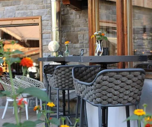 Zillertal Klee Mit Restaurant Kleementine *