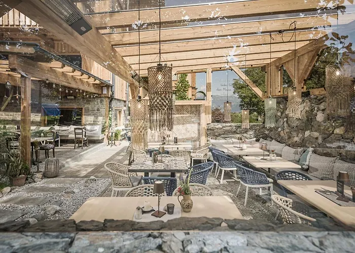 公寓 Zillertal Klee Mit Restaurant Kleementine *