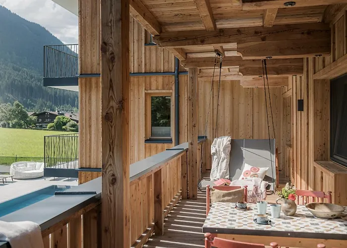 Apartment Zillertal Klee Mit Restaurant Kleementine *