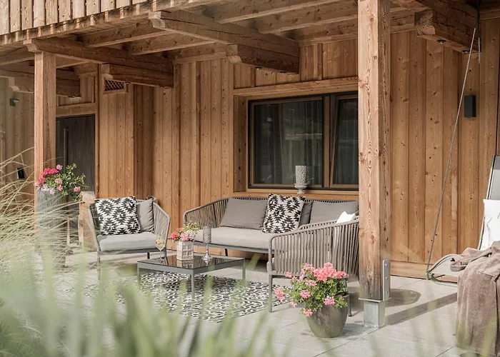 Apartment Zillertal Klee Mit Restaurant Kleementine *