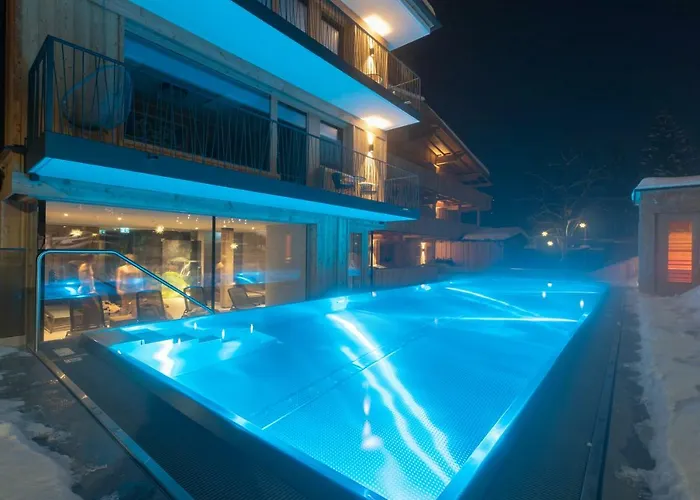 Zillertal Klee Mit Restaurant Kleementine Ried im Zillertal