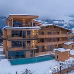 Zillertal Klee Mit Restaurant Kleementine Рид-им-Циллерталь