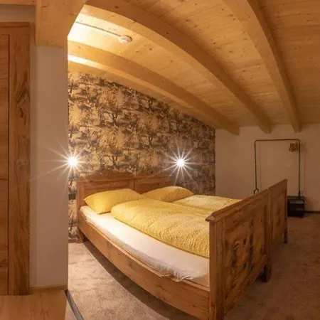 Zillertal Klee Mit Restaurant Kleementine Apartamento Ried im Zillertal